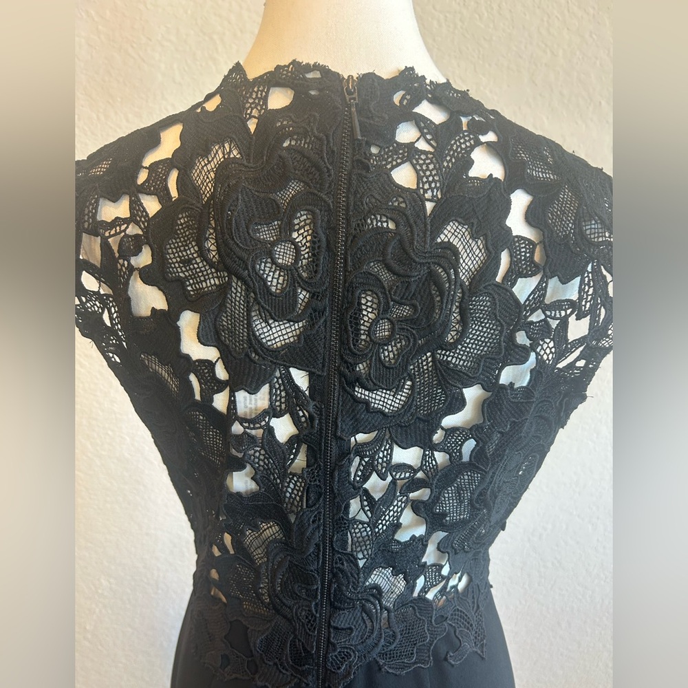 Elie Tahari Lace Back Dress